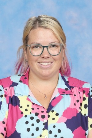 Crammond Larissa